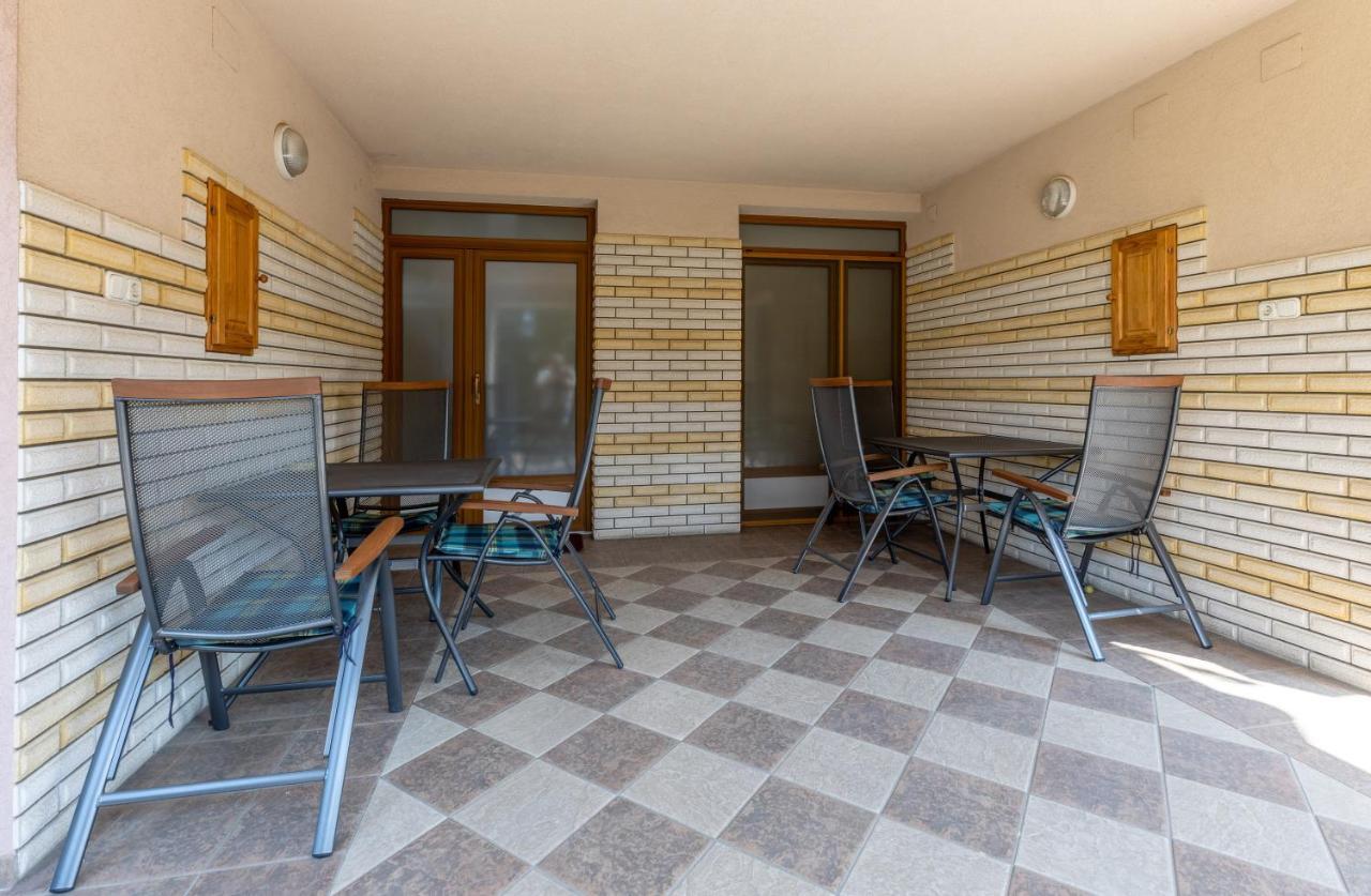 Aranyapartman Hajdúszoboszló Exteriör bild